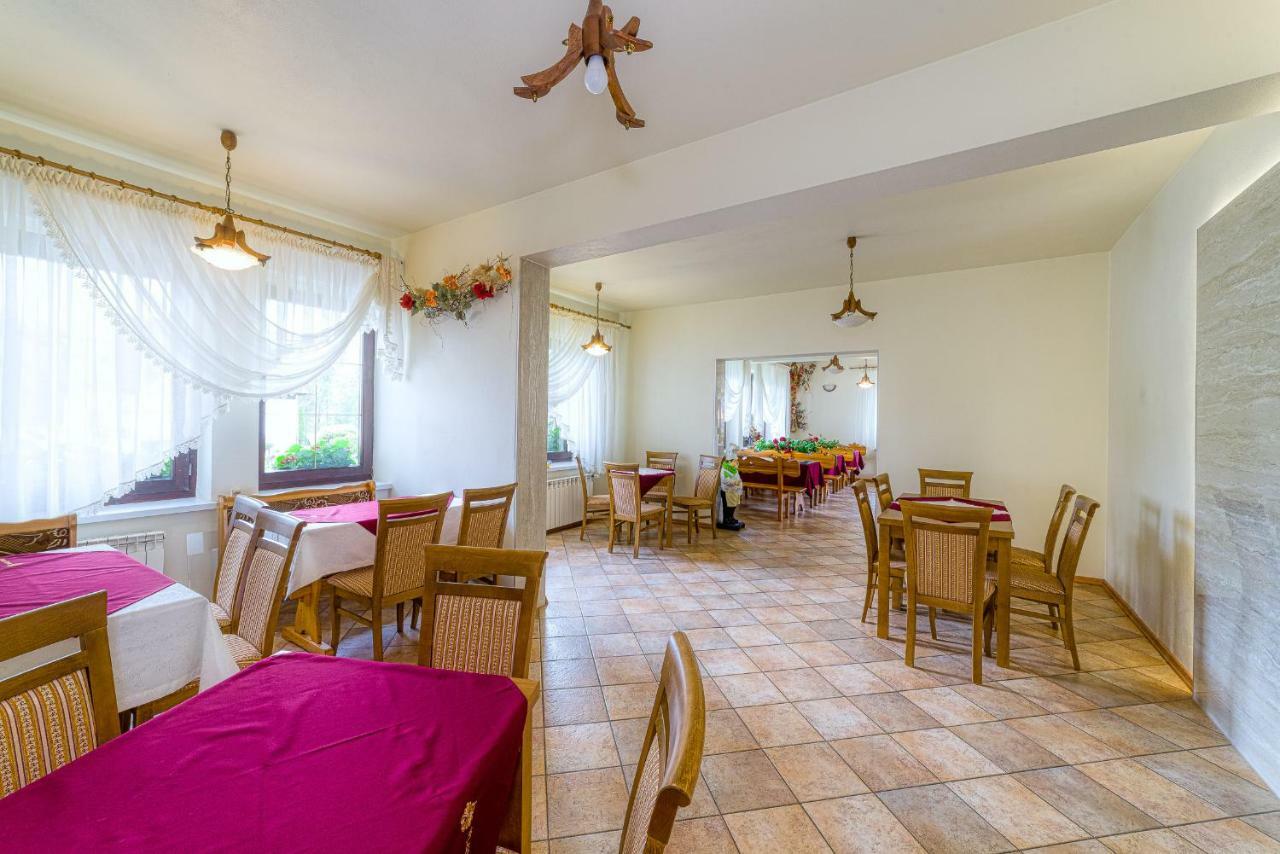 Anna Maria Acomodação com café da manhã Ciche Małe Exterior foto